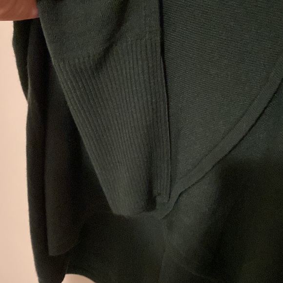 NY Collection Sweater - Picture 4 of 7